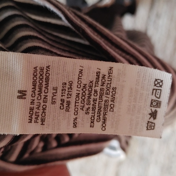 🌞2 for 15! Grg striped tank - Picture 5 of 5